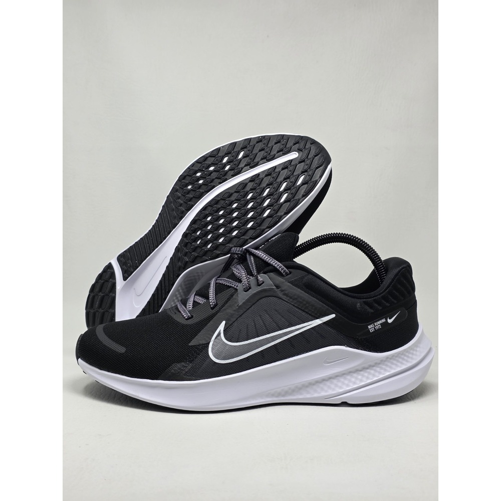 Nike Quest 5 Size 11 Womens Black/Plum Fog -Iron Grey Sneakers DD9291-002 New